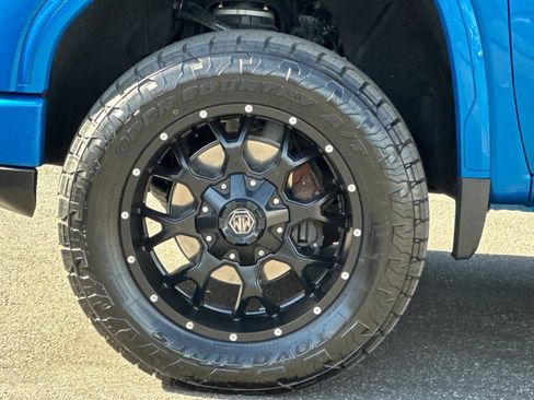 Used 2023 GMC Sierra 1500 Elevation w/ X31 Off-Road Package AWD/4WD image 26