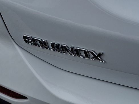 Used 2023 Chevrolet Equinox Premier image 29