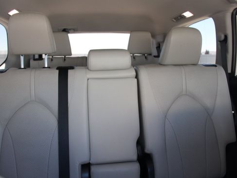 Certified 2024 Toyota Grand Highlander AWD image 26