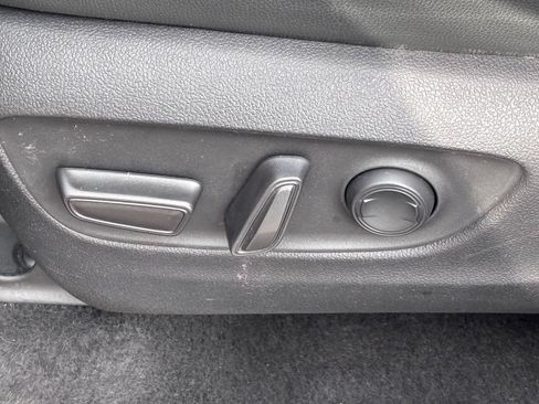 Used 2024 Toyota Grand Highlander FWD image 19
