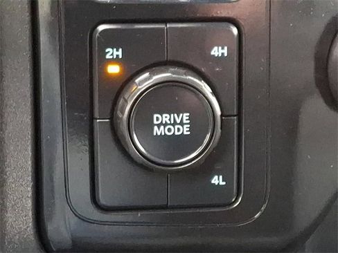 Used 2024 Ford F250 XLT image 24