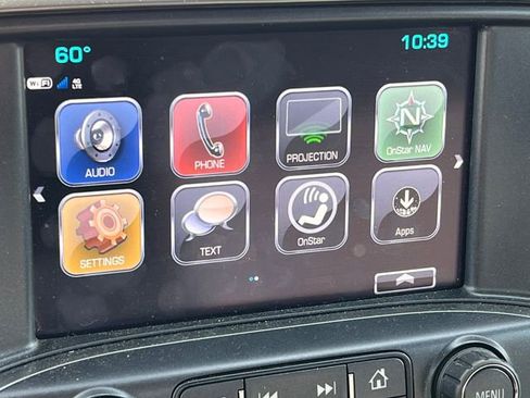 Used 2018 Chevrolet Silverado 1500 LT w/ Midnight Edition image 6