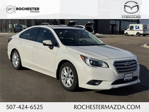 Used 2017 Subaru Legacy 2.5i Premium image 1