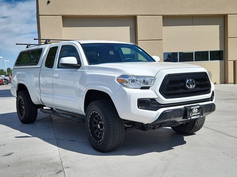 Used 2021 Toyota Tacoma SR AWD/4WD image 7