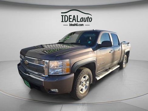 Used 2008 Chevrolet Silverado 1500 LT w/ Power Pack Plus image 2