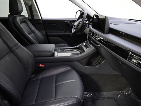 New 2026 Lincoln Aviator Reserve w/ Jet Appearance Package image 16