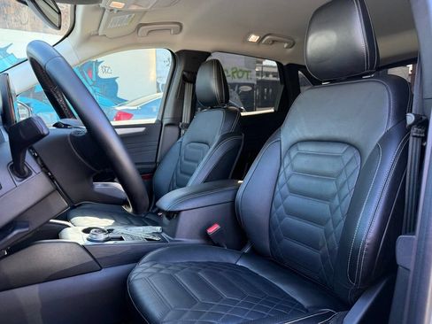 Used 2023 Ford Escape SE FWD image 13