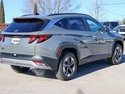 New 2026 Hyundai Tucson SEL image 3