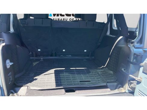 Used 2015 Jeep Wrangler Unlimited Sport w/ Quick Order Package 24S AWD/4WD image 21