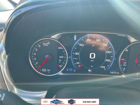 Used 2023 Chevrolet Traverse Premier AWD/4WD image 14
