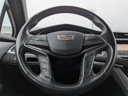 Certified 2023 Cadillac XT5 Premium Luxury image 10