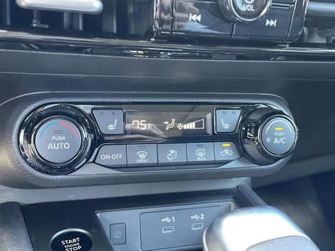 New 2026 Nissan Kicks SV w/ SV Premium Package image 34