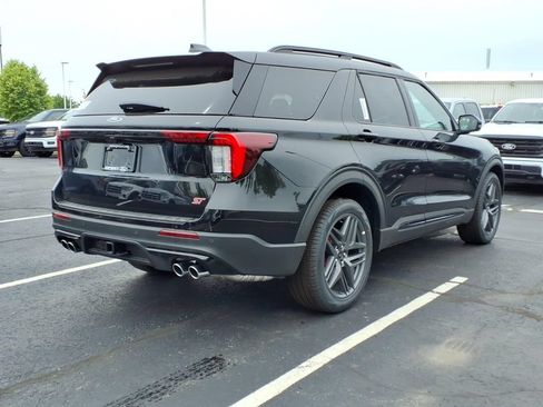 New 2026 Ford Explorer ST w/ Sun And Sound Package AWD/4WD image 4