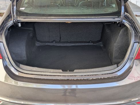 Used 2023 Chevrolet Malibu LT image 13