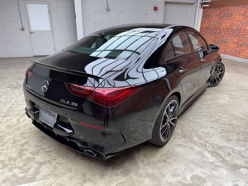 Used 2026 Mercedes-Benz CLA 35 AMG 4MATIC image 5