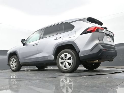 Used 2023 Toyota RAV4 LE FWD image 10