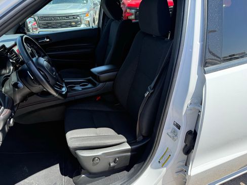 Used 2025 Dodge Durango GT RWD image 31