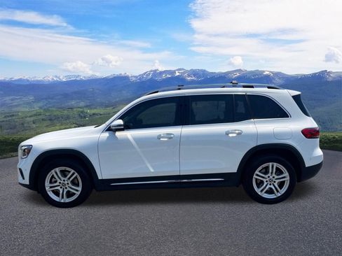 Used 2020 Mercedes-Benz GLB 250 4MATIC image 2
