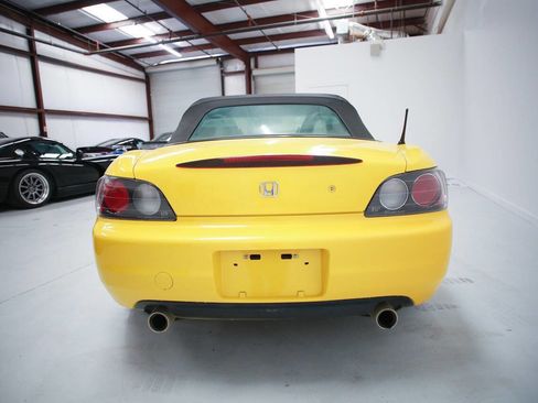 Used 2001 Honda S2000 Base 2dr Convertible image 6