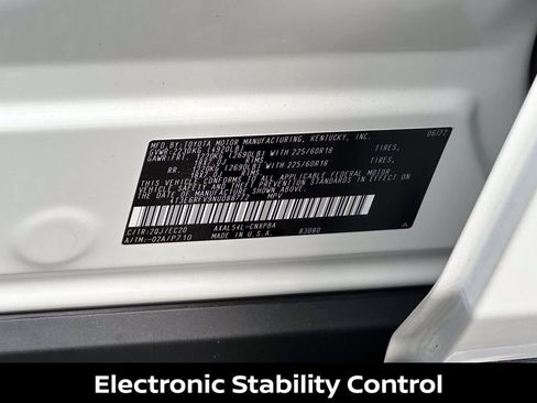 Used 2022 Toyota RAV4 XSE image 25