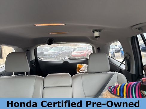 Used 2017 Honda Pilot EX-L image 10