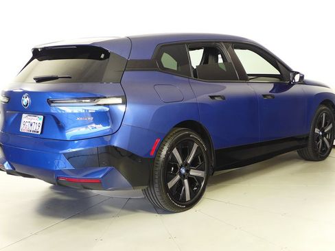 Certified 2023 BMW iX xDrive50 w/ Sport Package AWD/4WD image 6