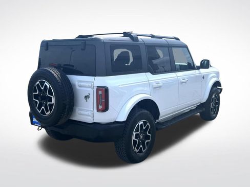 Used 2022 Ford Bronco Outer Banks AWD/4WD image 6