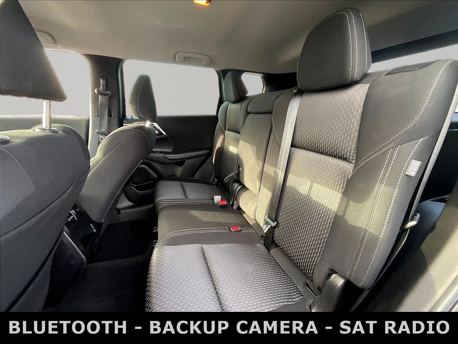 Used 2023 Mitsubishi Outlander ES AWD/4WD image 22