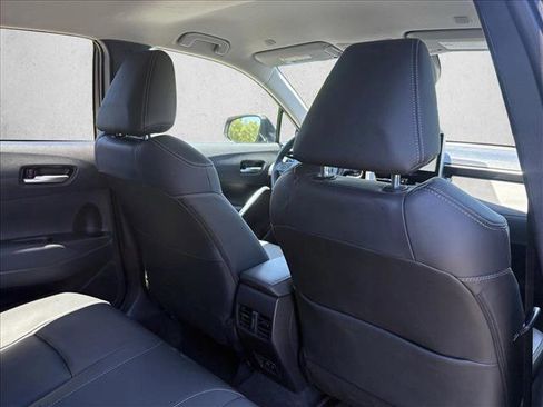 Certified 2026 Toyota Corolla Cross XLE FWD image 22