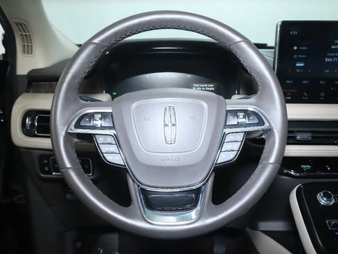 Used 2023 Lincoln Nautilus Reserve w/ Monochromatic Package AWD/4WD image 23