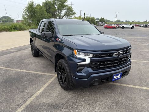 Used 2022 Chevrolet Silverado 1500 RST AWD/4WD image 12