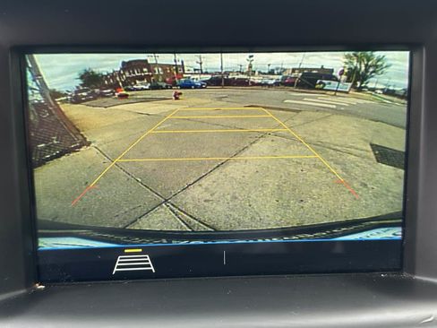 Used 2019 GMC Terrain SLE w/ Driver Convenience Package FWD image 19