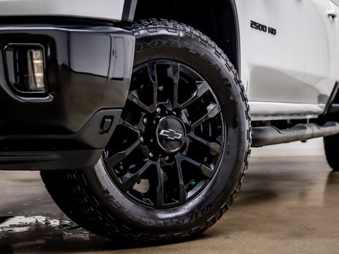 Used 2025 Chevrolet Silverado 2500 LTZ w/ Trail Boss Package AWD/4WD image 27