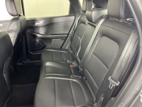 Used 2022 Ford Escape SEL image 13