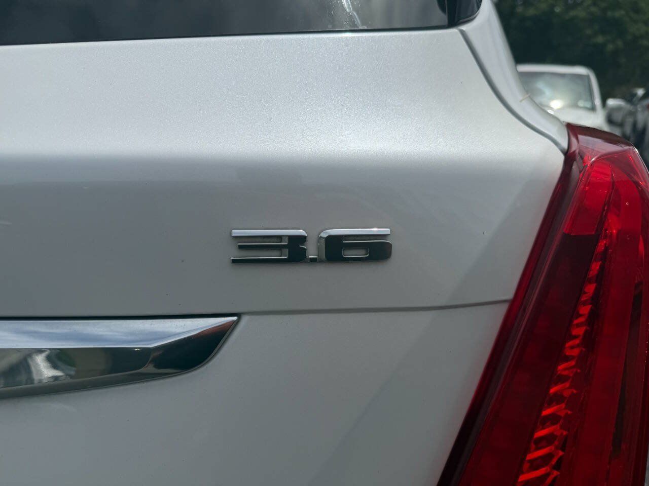Used 2017 Cadillac XT5 FWD image 13