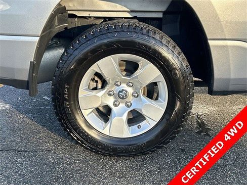 Used 2021 RAM 1500 Big Horn image 12