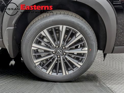 New 2026 Nissan Pathfinder Platinum AWD/4WD image 26