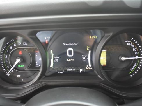 Used 2024 Jeep Wrangler Unlimited w/ Convenience Group AWD/4WD image 22