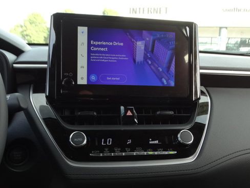 New 2026 Toyota Corolla Cross LE image 19