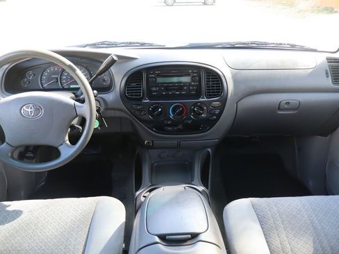 Used 2005 Toyota Tundra SR5 image 17