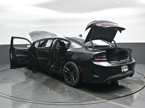 Used 2023 Dodge Charger Scat Pack w/ Daytona Edition Group RWD image 57