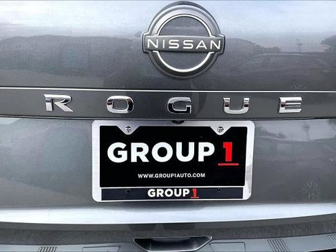 Certified 2023 Nissan Rogue SL w/ SL Premium Package FWD image 10