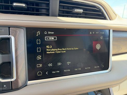 Used 2024 GMC Yukon XL Denali RWD image 20