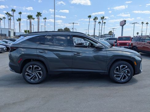 New 2025 Hyundai Tucson Limited image 5