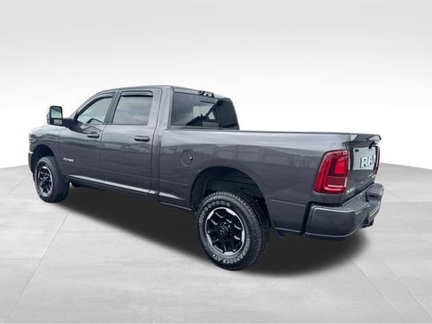 Used 2025 RAM 2500 Laramie AWD/4WD image 4