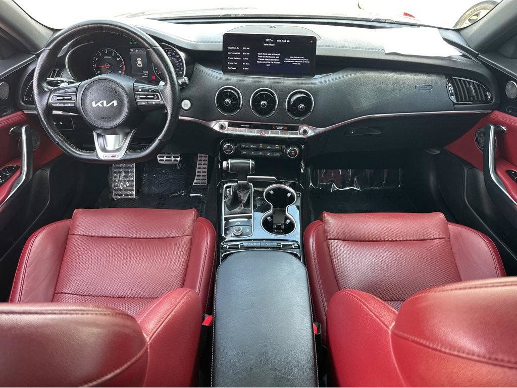 Used 2022 Kia Stinger GT-Line w/ Sun & Sound Package RWD image 4