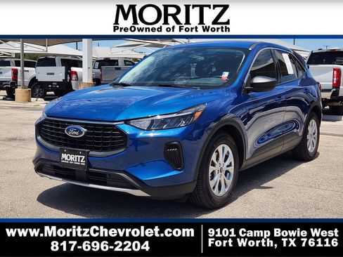 Used 2023 Ford Escape Active w/ Cold Weather Package FWD image 1