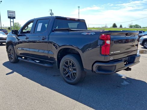 Used 2023 Chevrolet Silverado 1500 RST AWD/4WD image 22