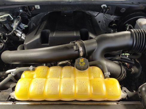 Used 2019 Ford F150 Lariat w/ Equipment Group 502A Luxury image 30