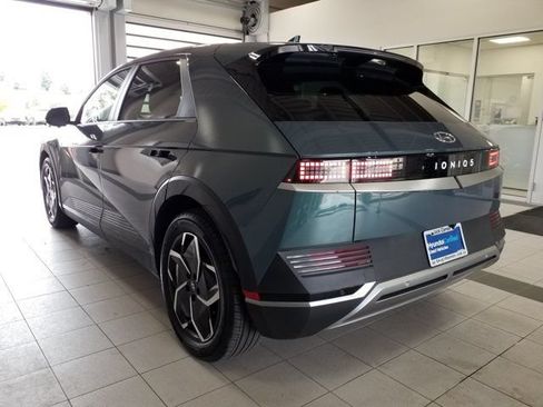 Used 2024 Hyundai Ioniq 5 SEL RWD image 18
